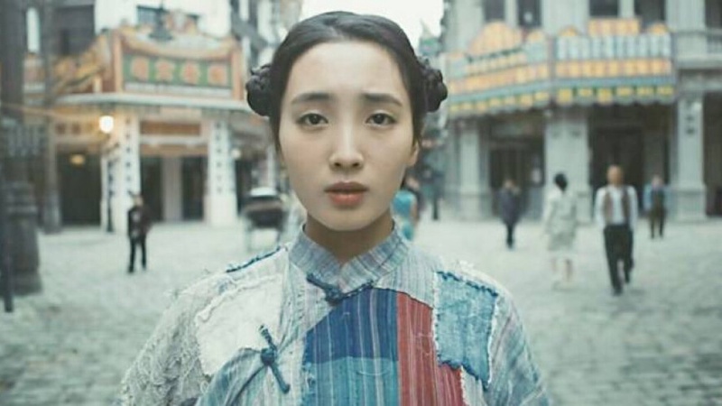 王紫璇李鸿其同步晒证官宣结婚知性文案引网友热议